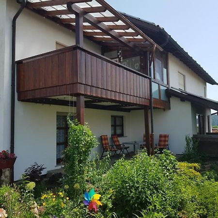 Isoldes Ferienparadies Apartamento Heiligkreuzsteinach Exterior foto