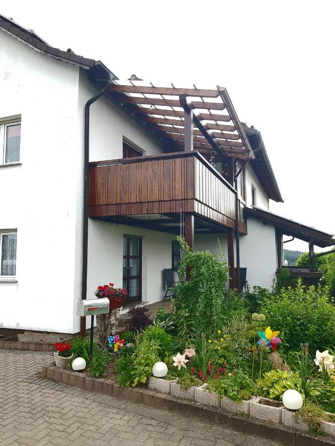 Isoldes Ferienparadies Apartamento Heiligkreuzsteinach Exterior foto